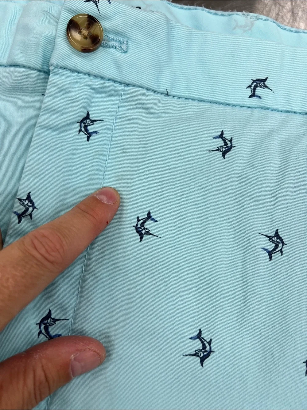 Izod Light Blue Printed Men’s Flat Front Shorts 42